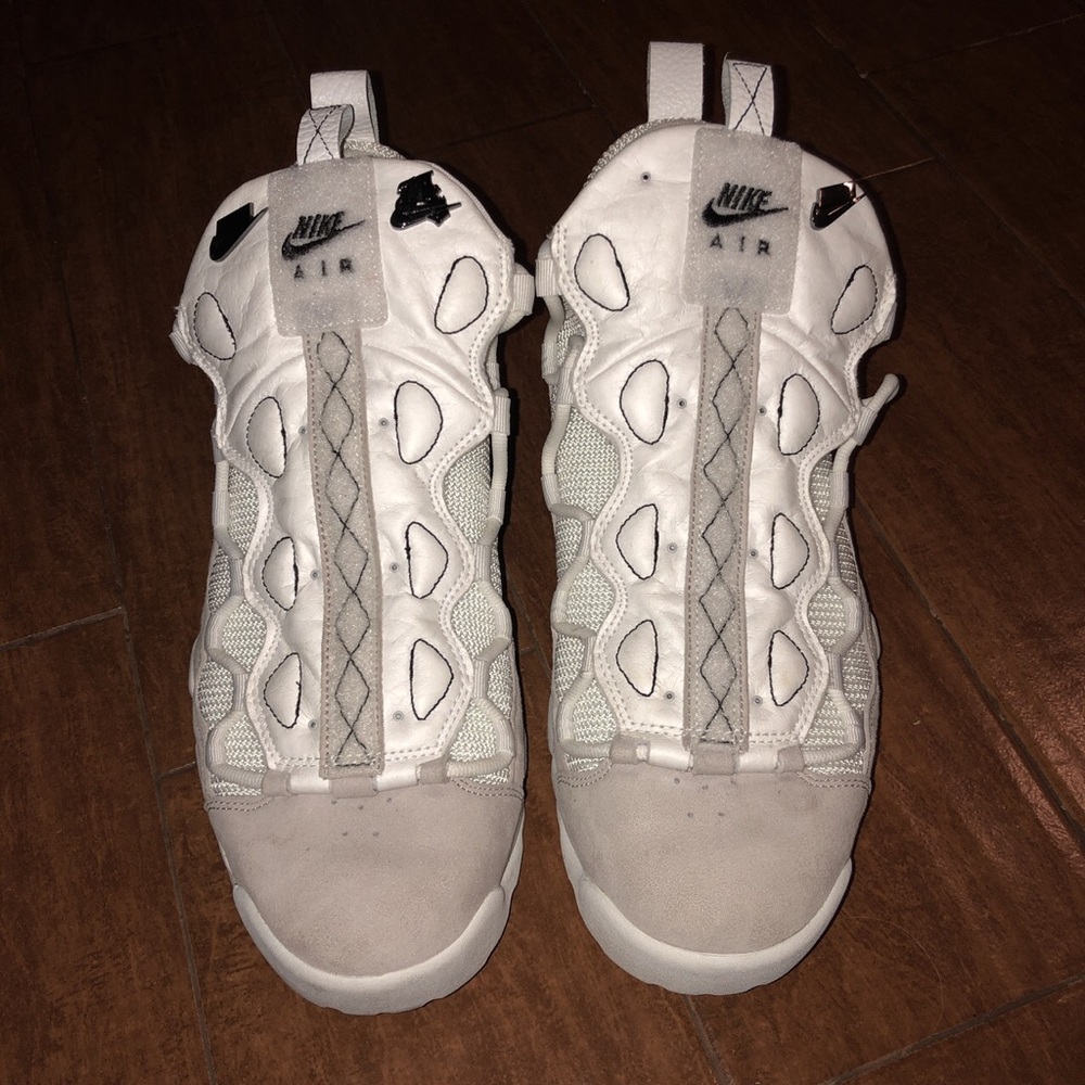Nike Uptempo’s